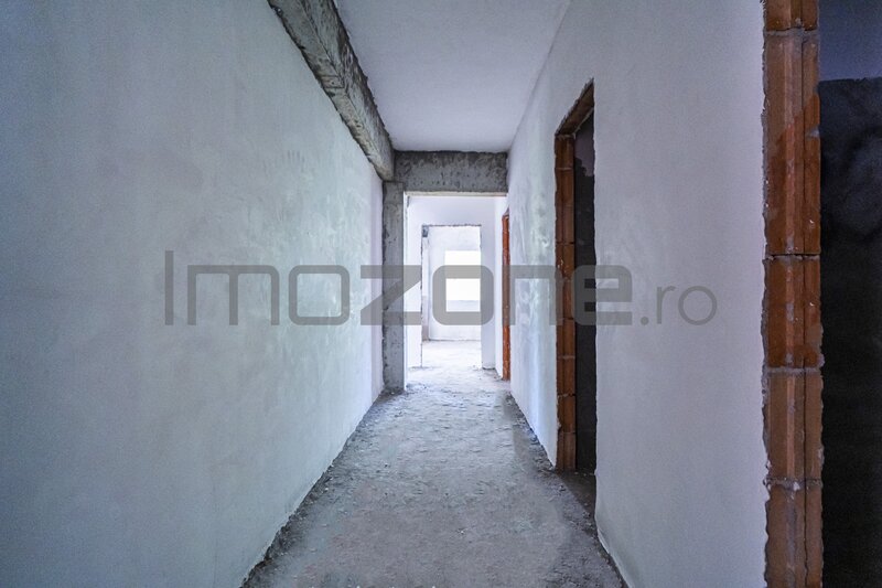 Militari, metrou, 2 camere, 57 mp, decomandat, etaj 1/4,  comision 0%.